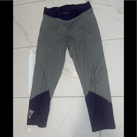 Adidas Alphaskin run crops - Picture 1 of 2